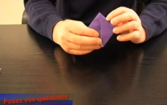 réaliser une bombe à eau en origami