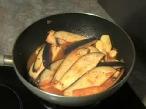 faire un curry d'aubergines