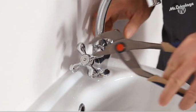 réparer un robinet