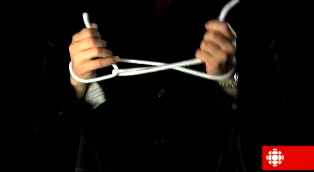 faire un noeud avec une corde sans la lacher